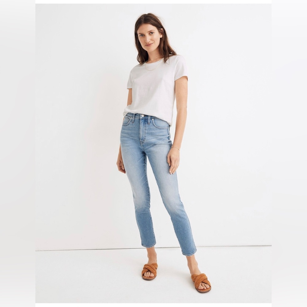 Tall 10" High-Rise Skinny Crop Jeans in Horne Wash